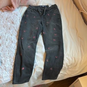 MOM jeans black with roses